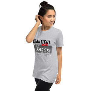 Beautiful&Classy/Kurzärmeliges Unisex-T-Shirt